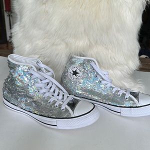 Chuck Taylor Sequined Converse All Star size 9.5
